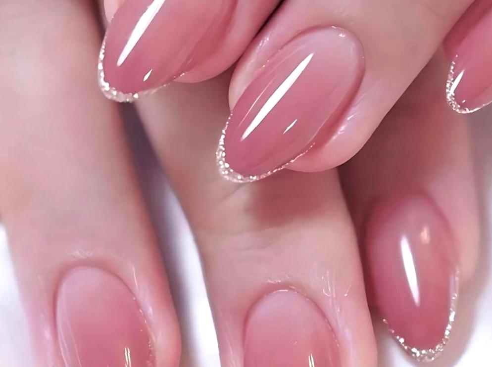 Beginner’s Guide to Nail Art